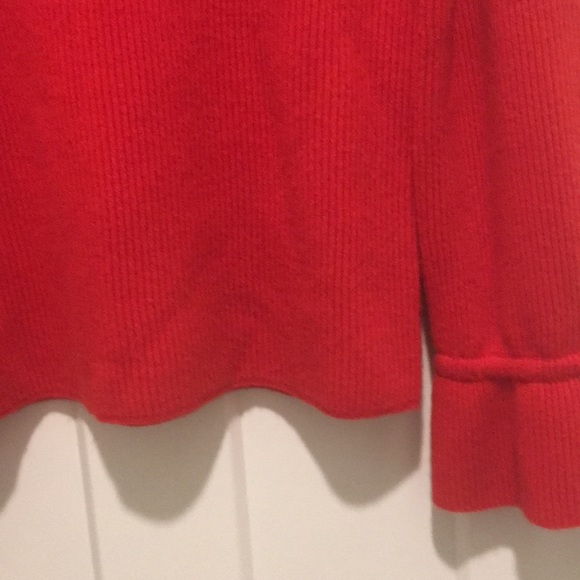 Beautiful Cashmere Sweater, size-M, Red, Tie on Sleeve - Picture 2 of 6